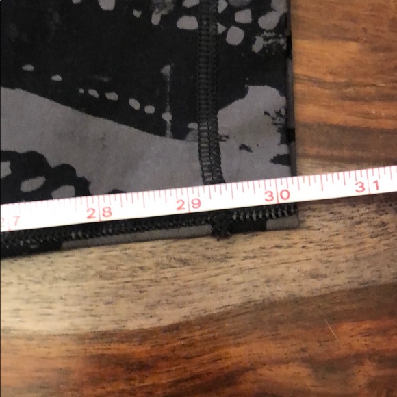 💕LULULEMON - VGUC-EUC Tights (8) - Picture 5 of 5